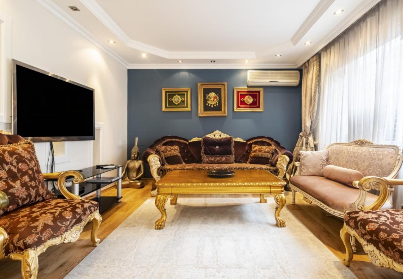 Exclusive Flat With Balcony In Nisantasi Appartement Istanboel Buitenkant foto