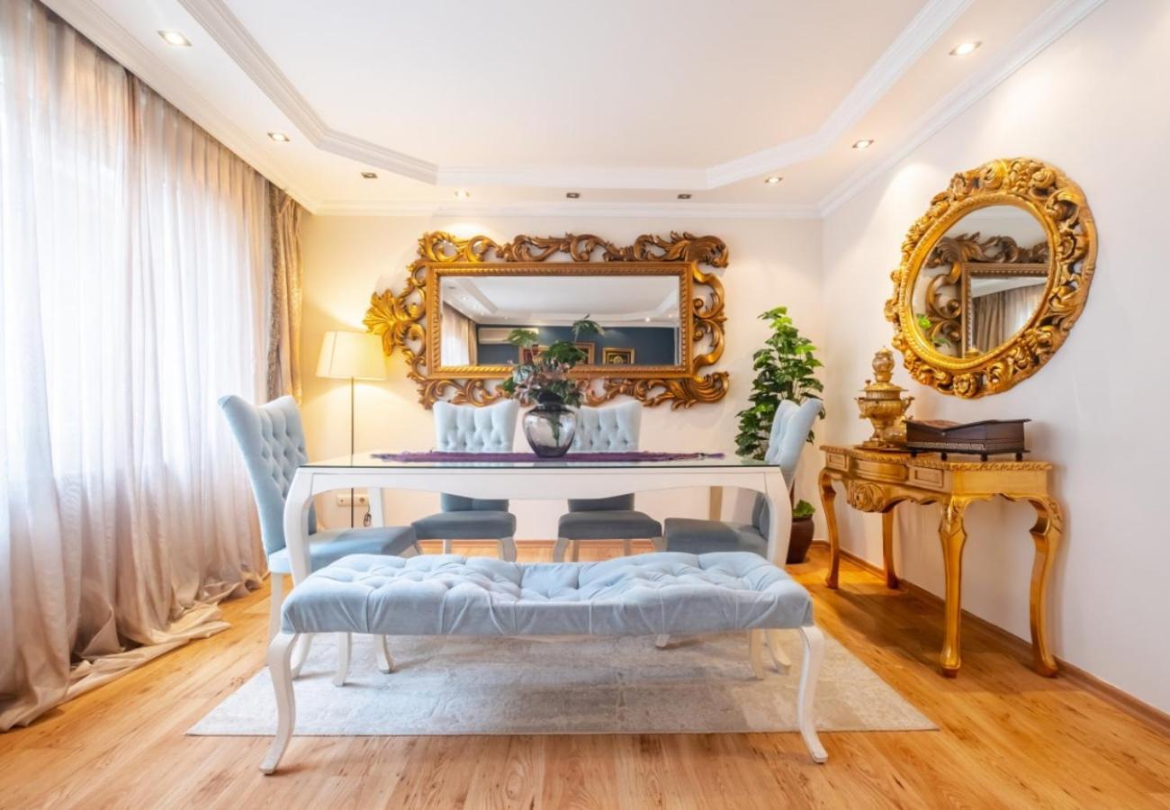 Exclusive Flat With Balcony In Nisantasi Appartement Istanboel Buitenkant foto