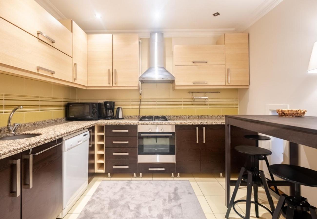 Exclusive Flat With Balcony In Nisantasi Appartement Istanboel Buitenkant foto