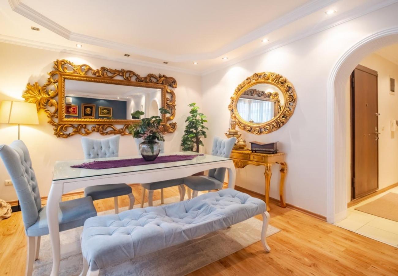 Exclusive Flat With Balcony In Nisantasi Appartement Istanboel Buitenkant foto